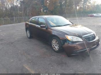  Salvage Chrysler 200