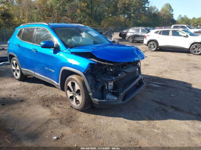  Salvage Jeep Compass
