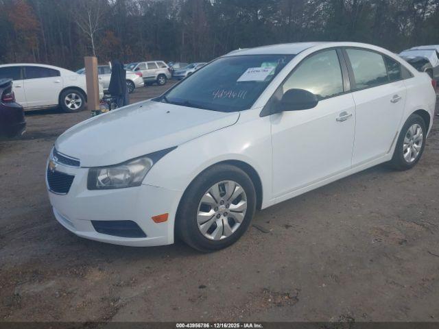 Chevrolet Cruze Ls Auto Image 6