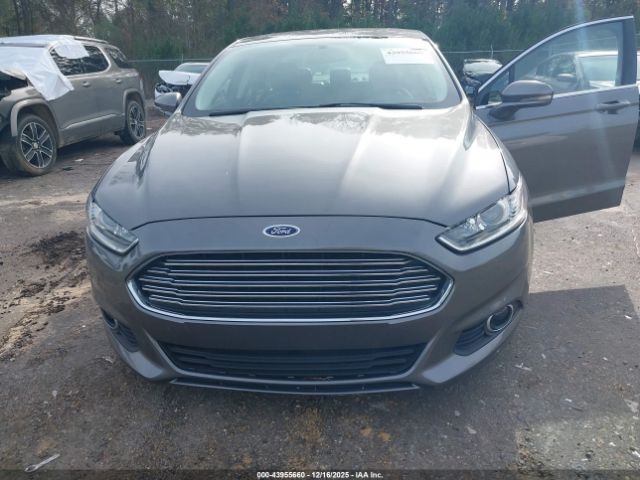 Ford Fusion Se Image 5