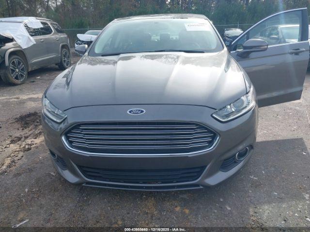 Ford Fusion Se Image 5