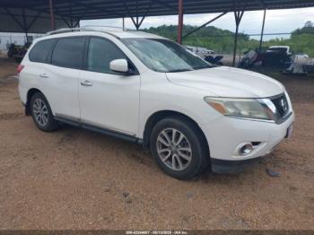  Salvage Nissan Pathfinder