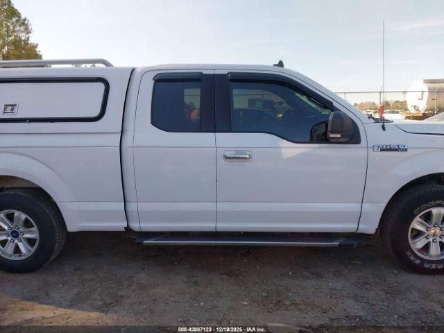 Ford F-150 Xlt Image 2