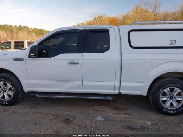 Ford F-150 Xlt Image 14