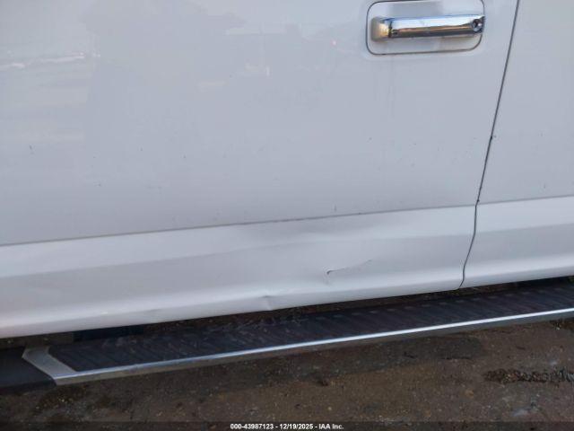 Ford F-150 Xlt Image 4