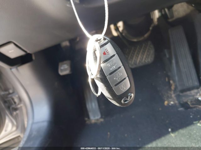 INFINITI Q50 Premium Image 10