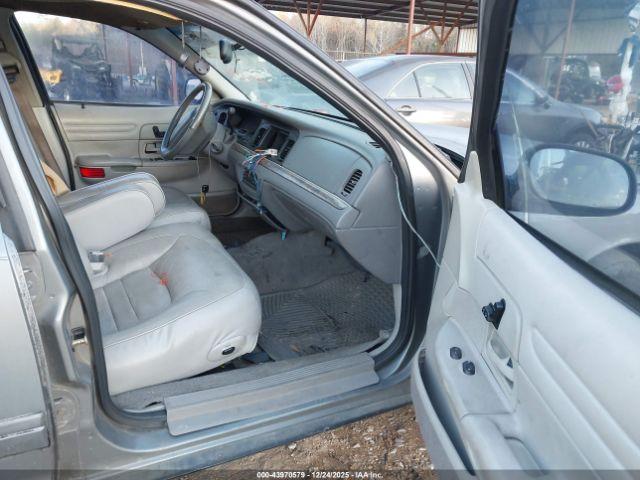 Ford Crown Victoria Lx Image 6