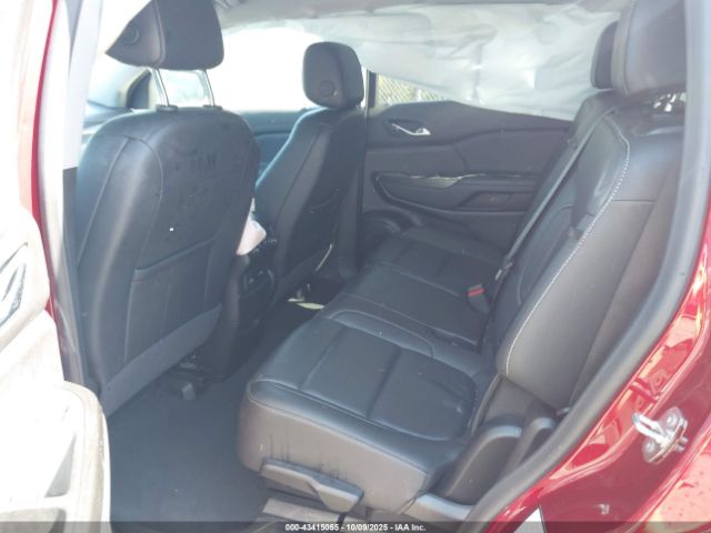 GMC Acadia Fwd Slt Image 6