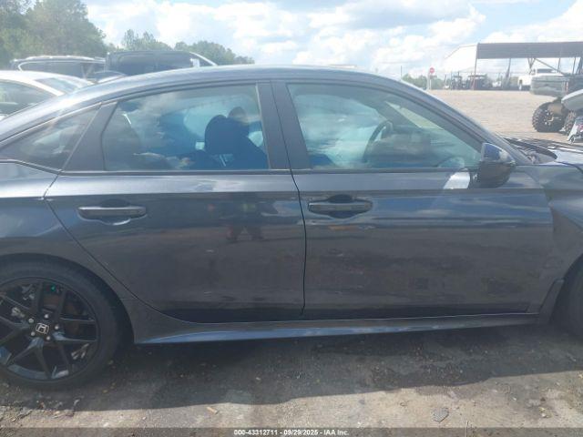 Honda Civic Sport Image 14