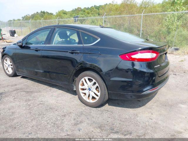 Ford Fusion Se Image 6