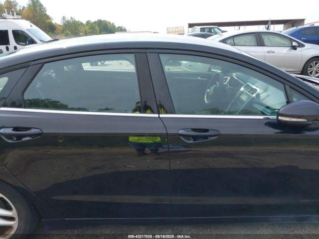 Ford Fusion Se Image 12