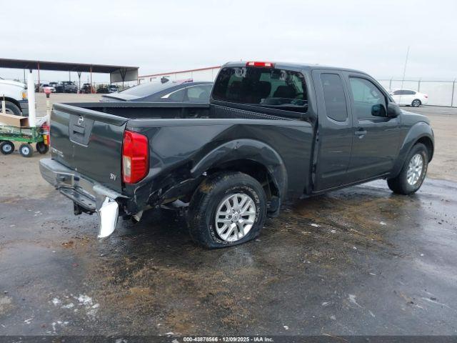 Nissan Frontier Sv Image 3