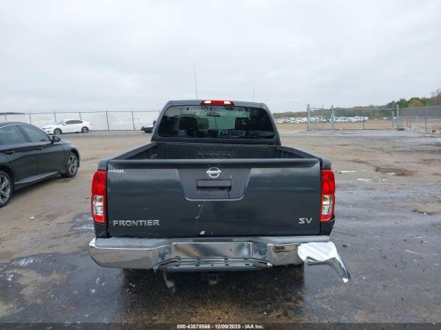 Nissan Frontier Sv Image 20