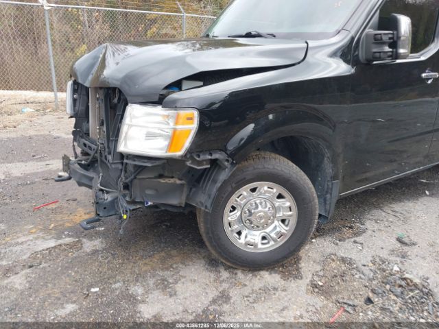 Nissan Nv Sl V8 Image 14