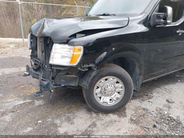 Nissan Nv Sl V8 Image 14