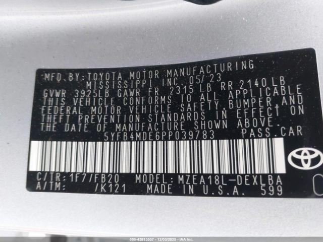 Toyota Corolla Le Image 8