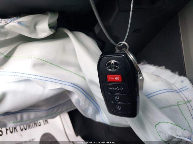 Toyota Tundra 1794 Edition Crewmax 5.5' Bed Image 16