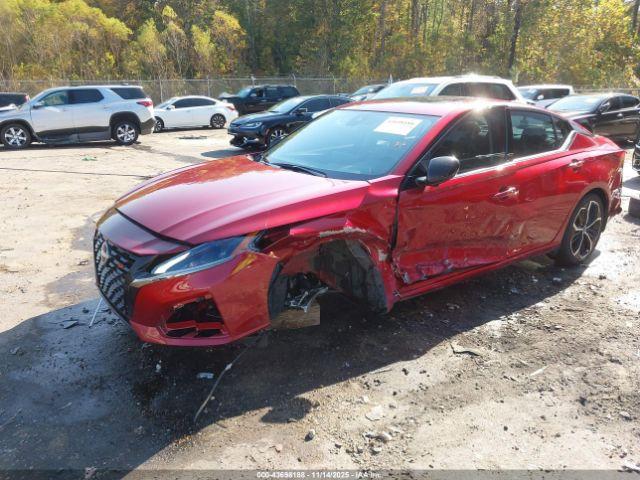 Nissan Altima Sr Fwd Image 9