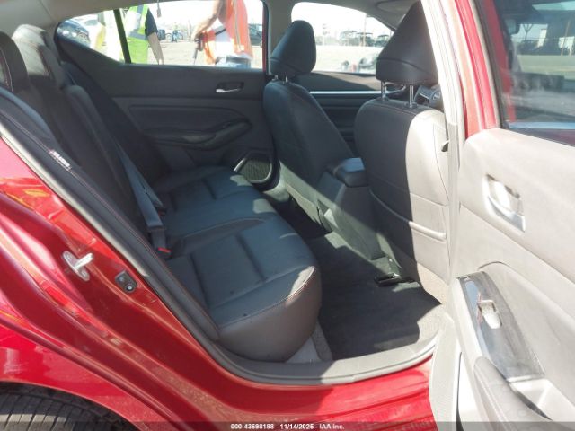 Nissan Altima Sr Fwd Image 6