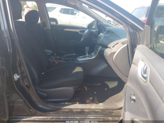 Nissan Sentra S Image 12