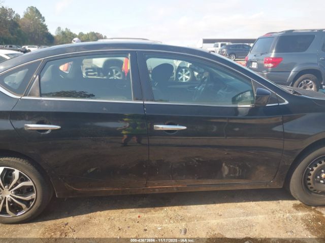 Nissan Sentra S Image 20