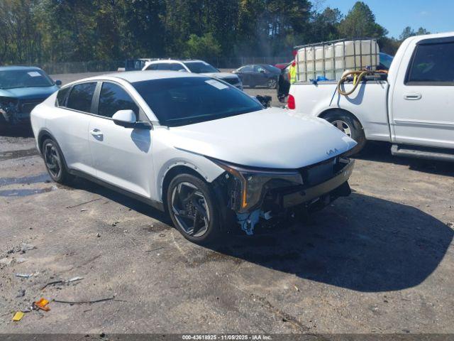  Salvage Kia K4