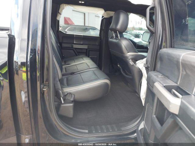 Ford F-150 Raptor Image 13