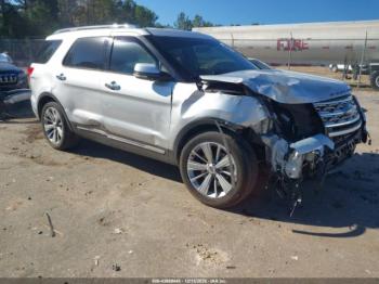  Salvage Ford Explorer