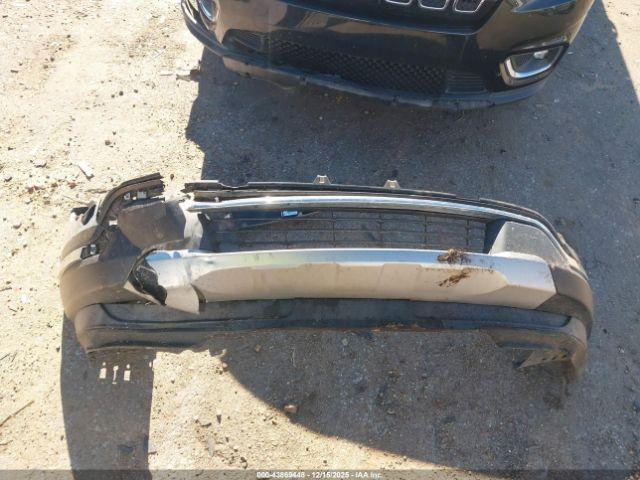 Ford Explorer Limited Image 19