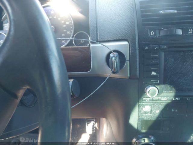 Volkswagen Touareg V8 Image 9