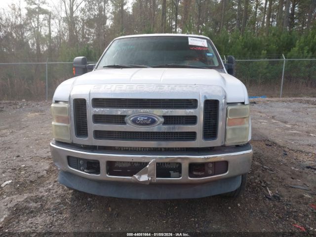 Ford F-250 Image 12