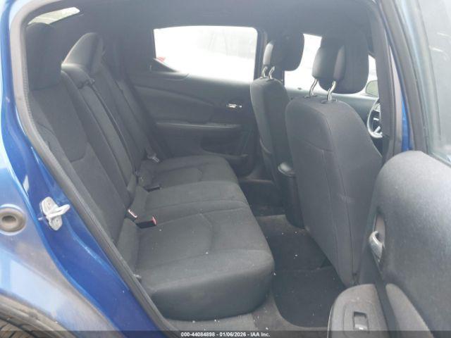 Dodge Avenger Se Image 10