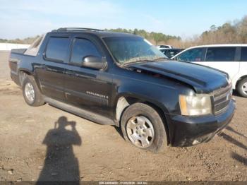  Salvage Chevrolet Avalanche 1500