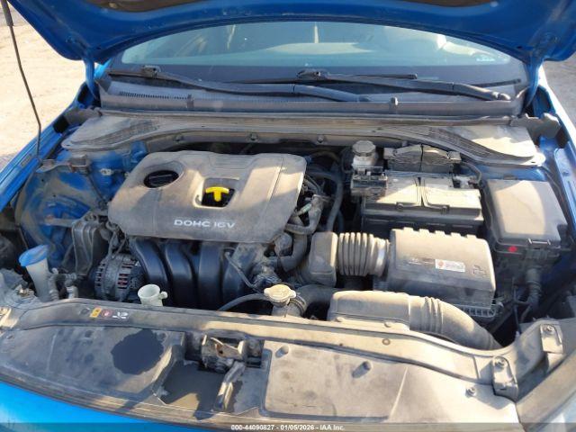 Hyundai ELANTRA Value Edition Image 9