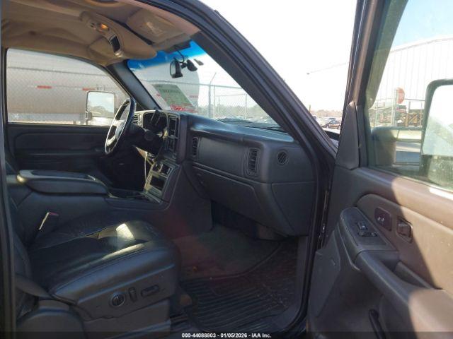 Chevrolet Silverado 2500 Lt3 Image 11