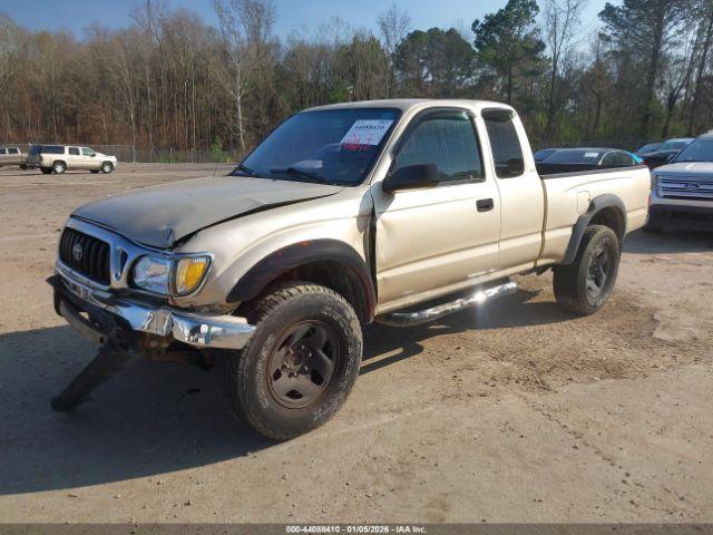 Toyota Tacoma Prerunner Image 2
