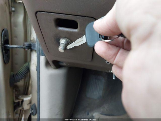 Toyota Tacoma Prerunner Image 11