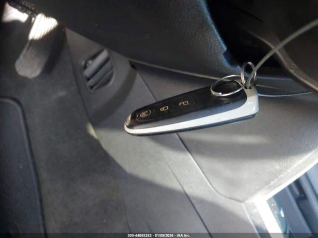 Ford Explorer Limited Image 10