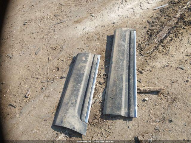 Ford Explorer Limited Image 8