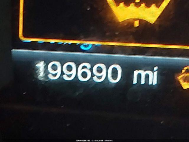 Ford Explorer Limited Image 14