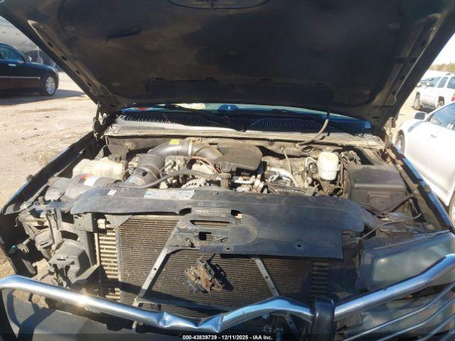 Chevrolet Silverado 2500 Lt3 Image 8