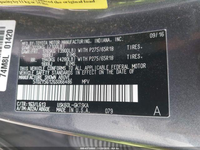 Toyota Sequoia Sr5 5.7l V8 Image 14