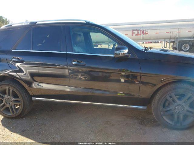 Mercedes-Benz M-Class Image 10