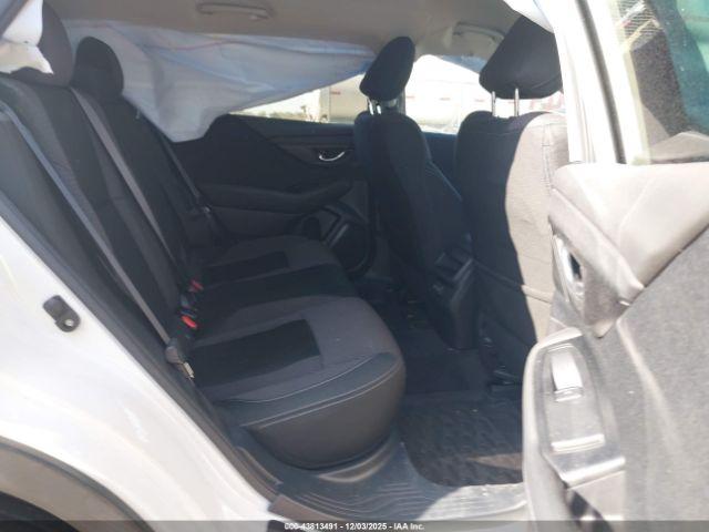 Subaru Outback Premium Image 9