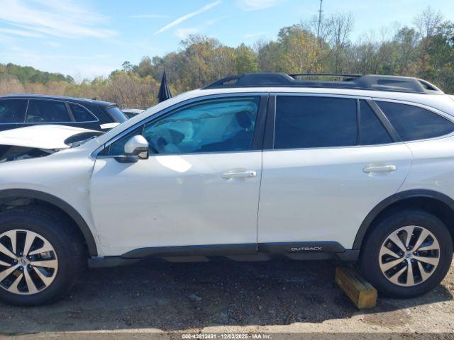 Subaru Outback Premium Image 12