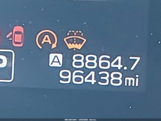 Subaru Outback Premium Image 8