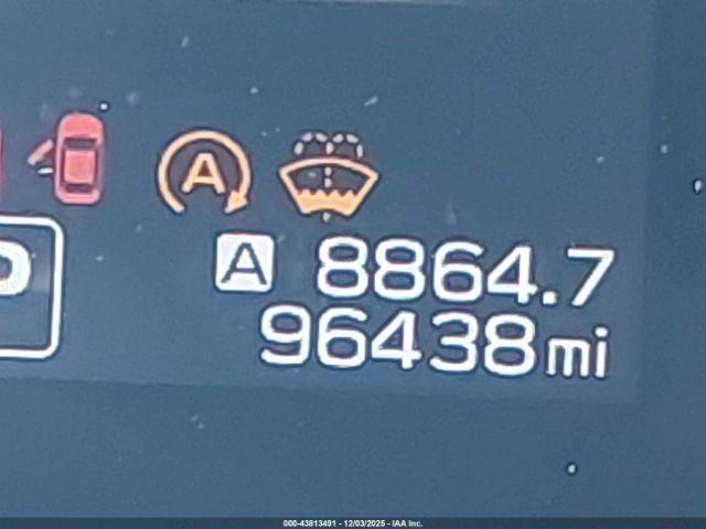 Subaru Outback Premium Image 8