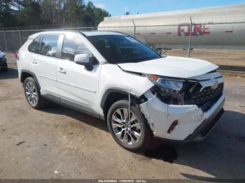  Salvage Toyota RAV4