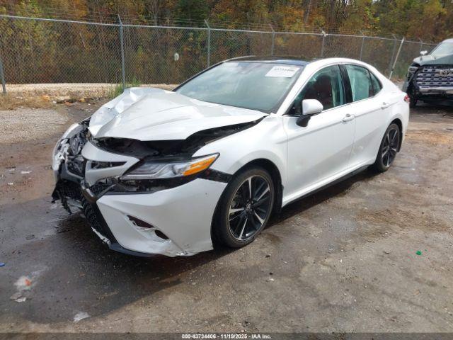 Toyota Camry Xse Image 16