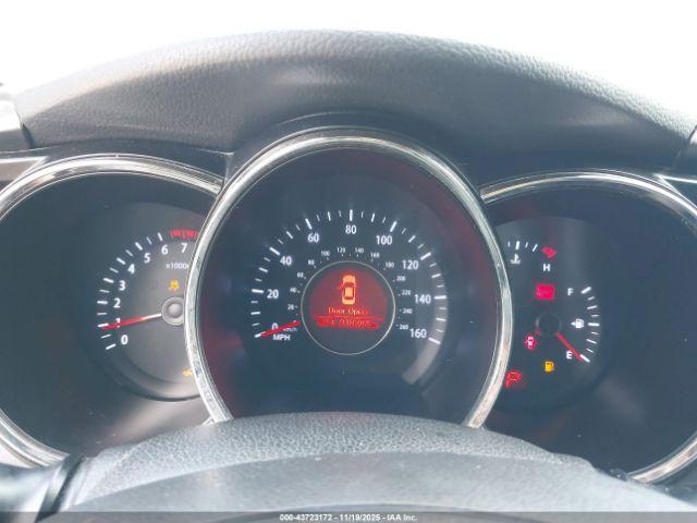 Kia Optima Lx Image 9